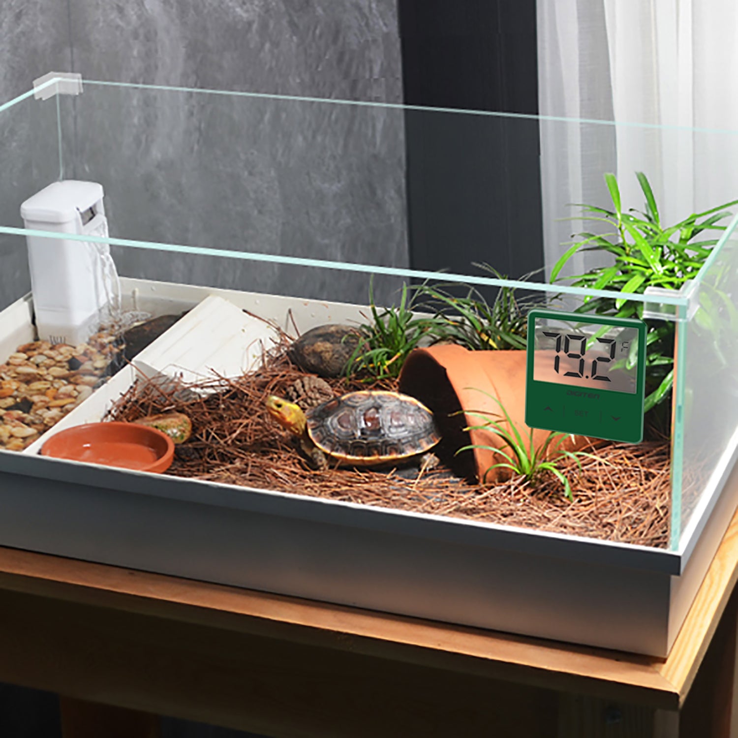 LCD Digital Fish Tank Reptile Aquarium Water Meter Thermometer